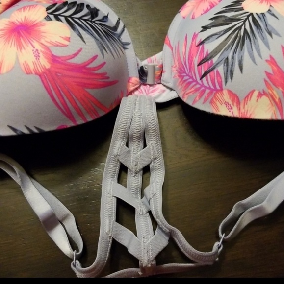 Bra - Picture 3 of 3